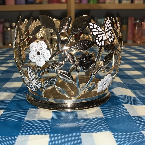 Bath & Body Works | Accents | Bath Body Works Butterfly Flower 3wick ...